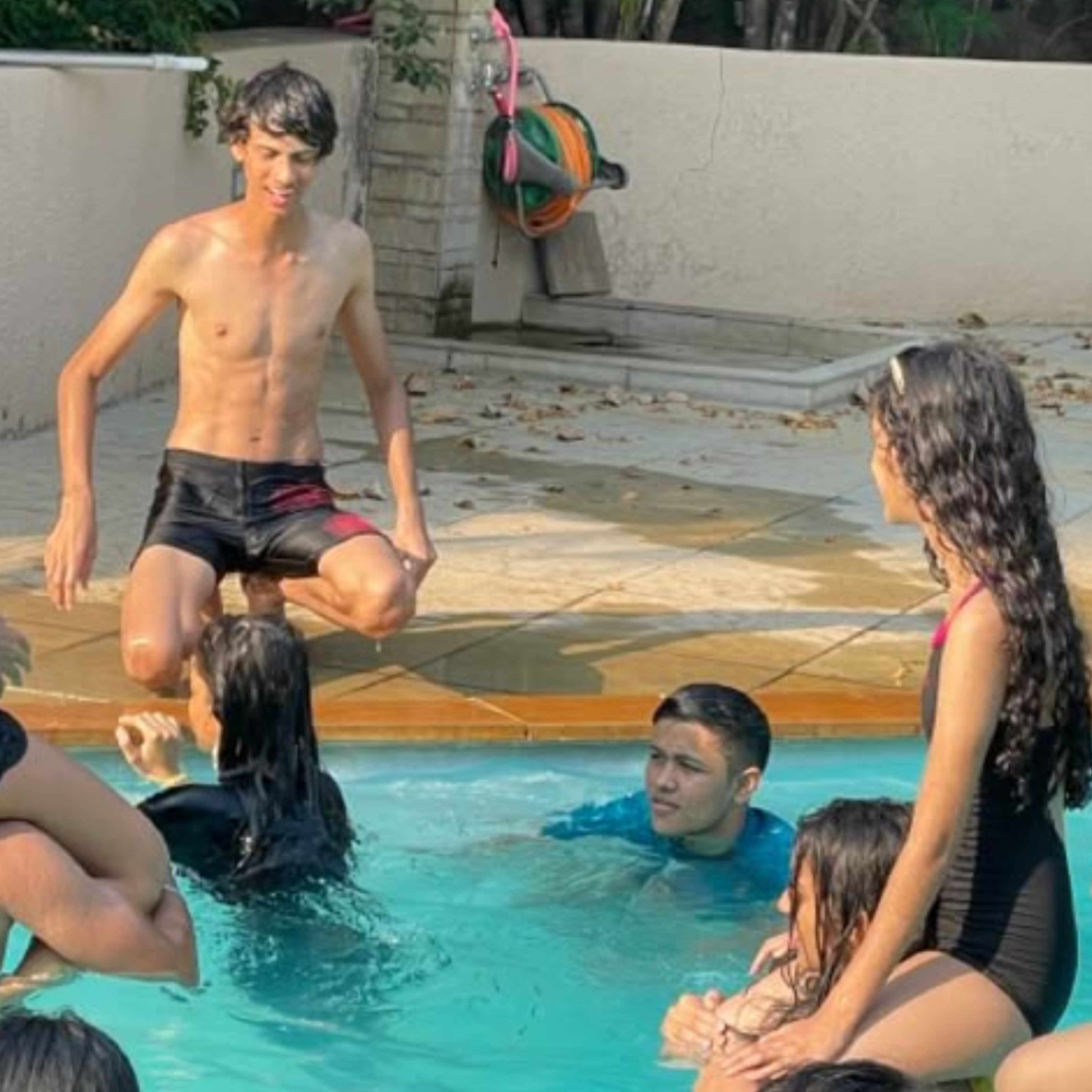 Rahul & Friends
